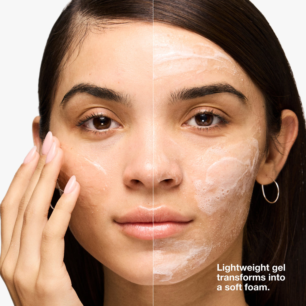 Moisture Surge™ Moisture Surge™ Exfoliating Glow Cleanser