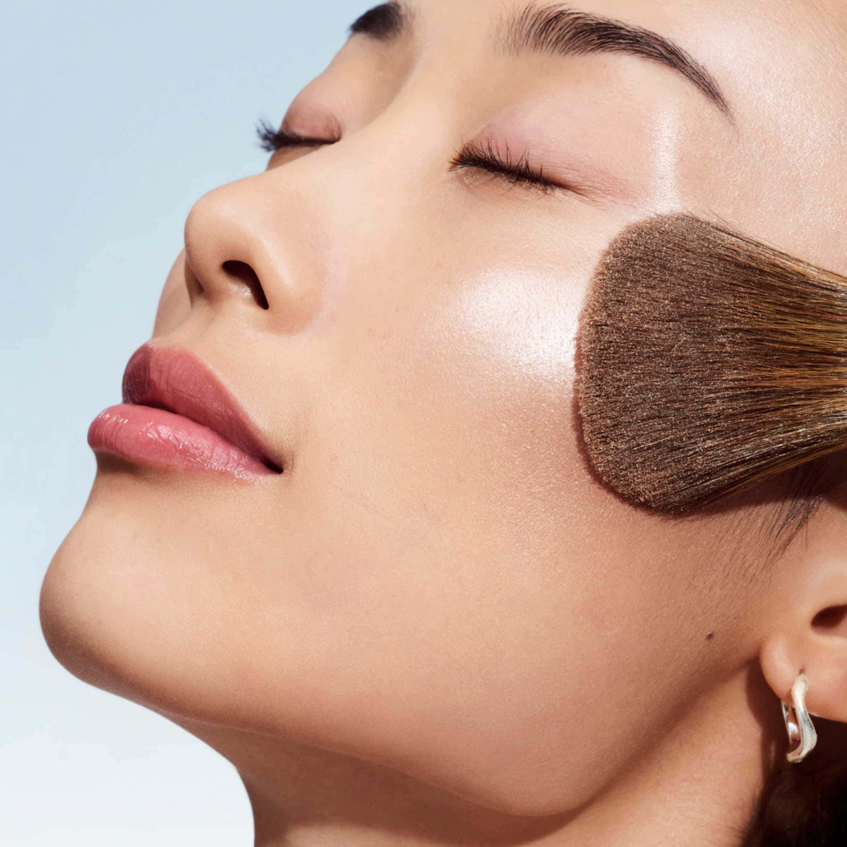 True Highlight™ Weightless Illuminator