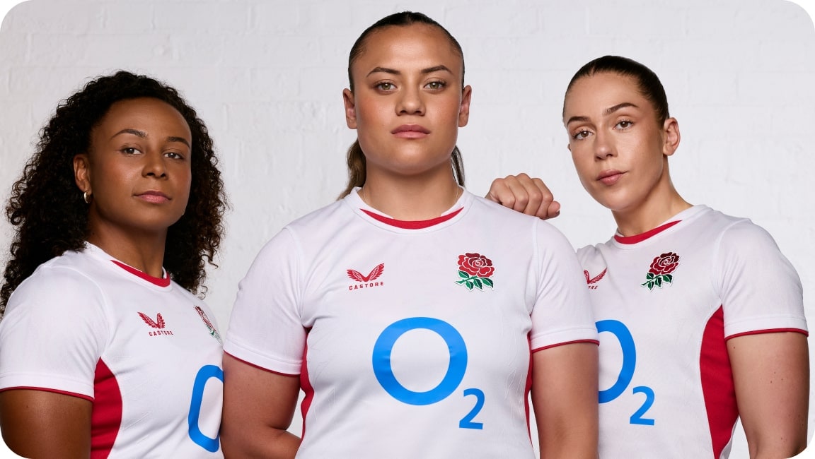 Red Roses team shot, including Holly Aitchison, Jade Shekells and Maddie Feaunati