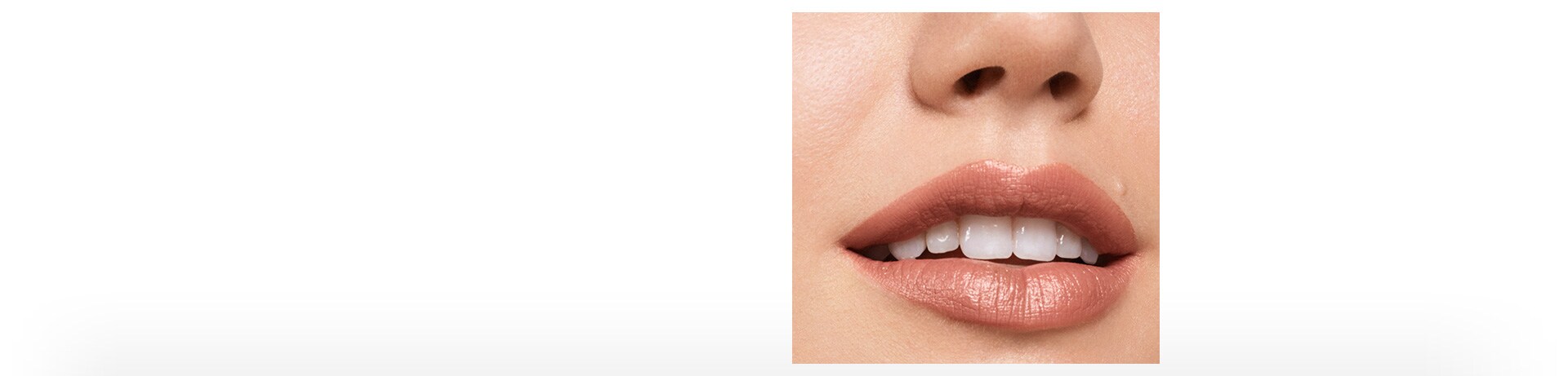 Clinique lipstick blushing nude